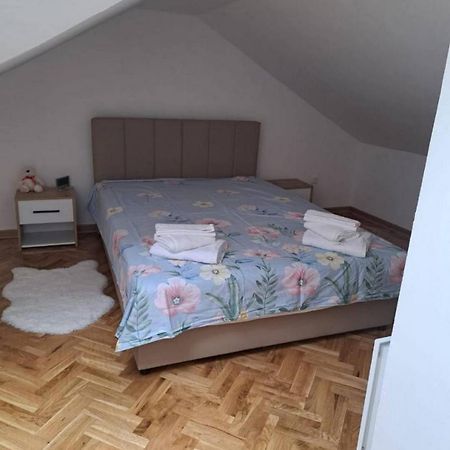 Talija Apartman Apartamento Vrnjačka Banja Exterior foto