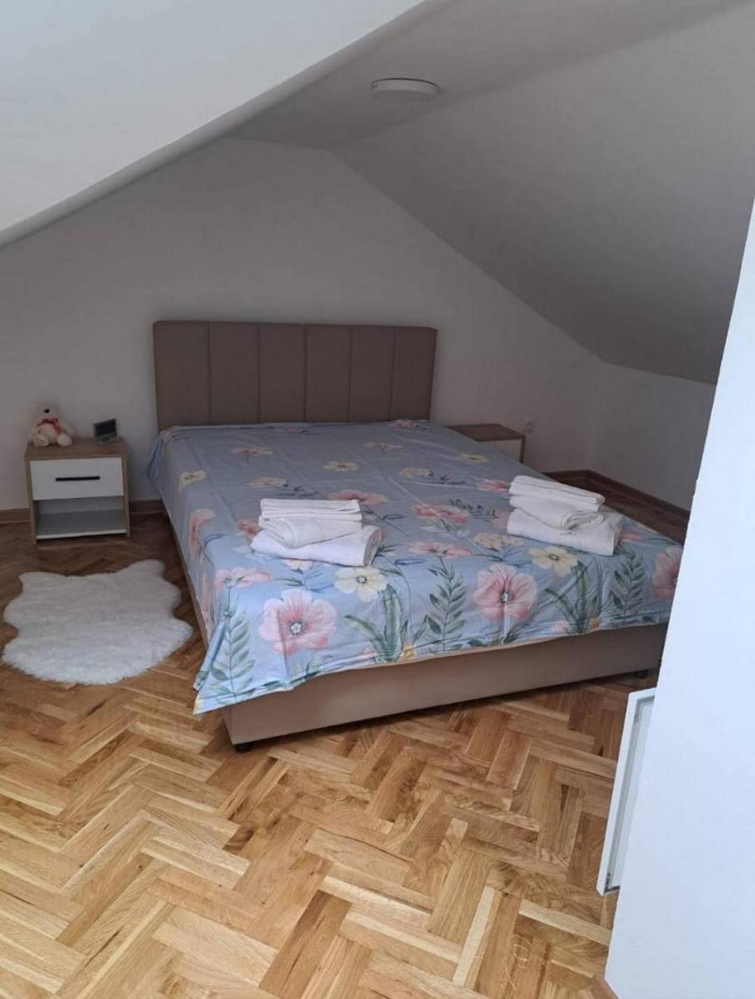 Talija Apartman Apartamento Vrnjačka Banja Exterior foto